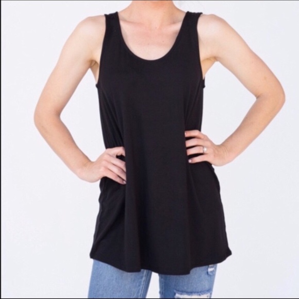 Agnes & Dora Essential Black Tank